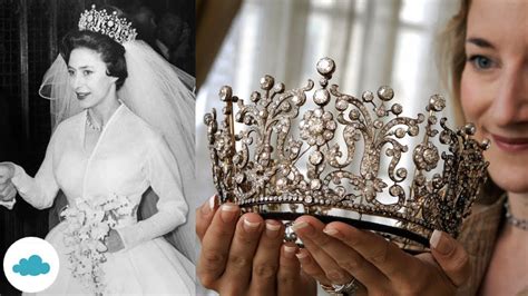 versace tiara|Most valuable tiara .